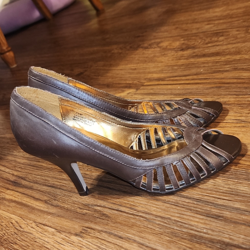 Steve Madden Elegant Brown Women's Open Toe Heels 7.5